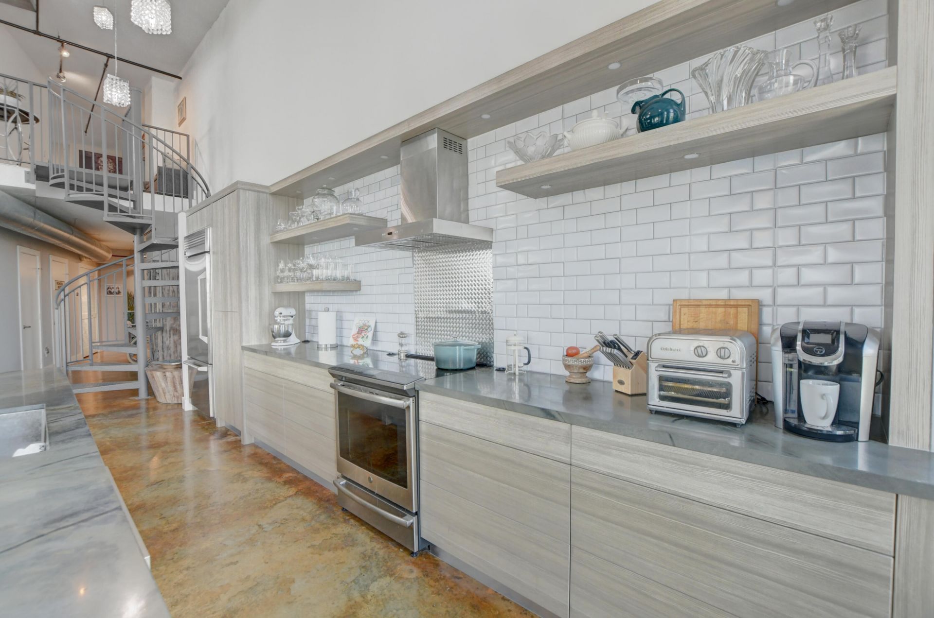 185 NE 4th Avenue, Unit 301, Delray Beach, FL 33483 Photo