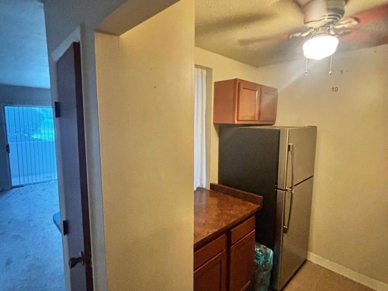 4904 Chalet Drive, Unit 601, Saint Bernard, OH 45217 Photo 10