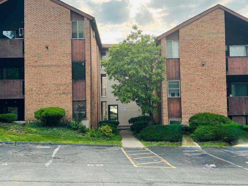 4904 Chalet Drive, Unit 601, Saint Bernard, OH 45217 Photo 7