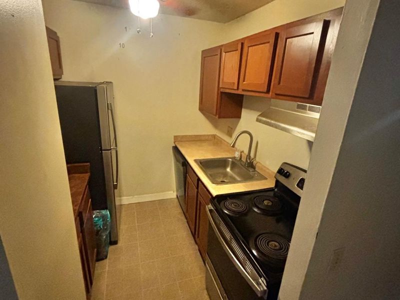 4904 Chalet Drive, Unit 601, Saint Bernard, OH 45217 Photo 9
