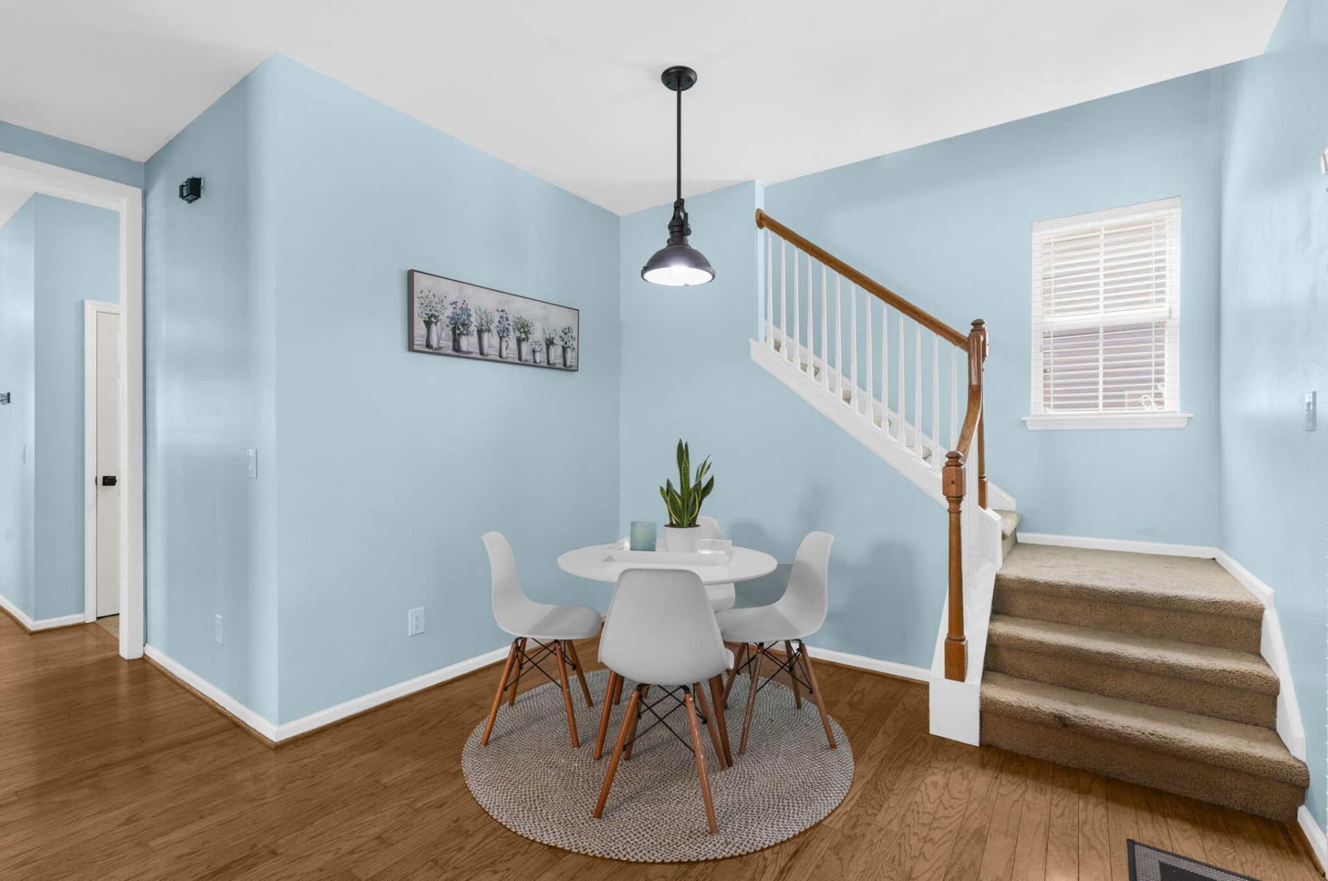 3225 Beaconsfield Road Photo 10