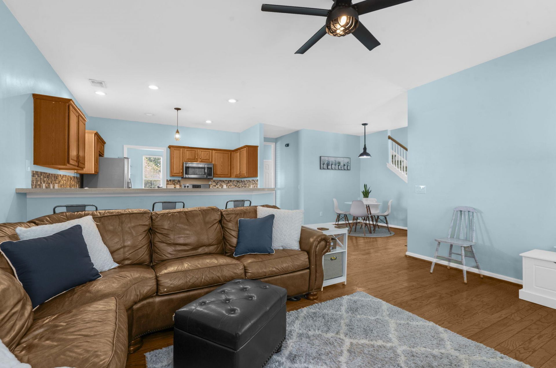 3225 Beaconsfield Road Photo 19