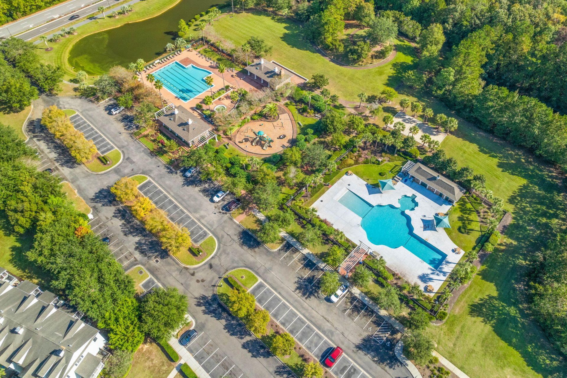 3225 Beaconsfield Road Photo 40