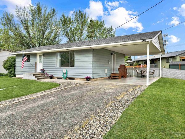 2466 19th St, Clarkston, WA 99403