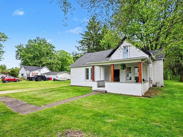 307 S Maple Street, Pierceton, IN 46562