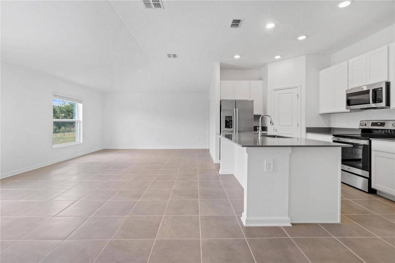 852 Daring Drive, Davenport, FL 33837 Photo