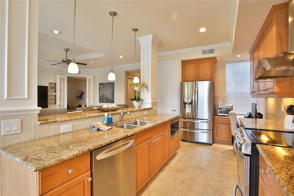 7919 St Simons Street, University Park, FL 34201 Photo