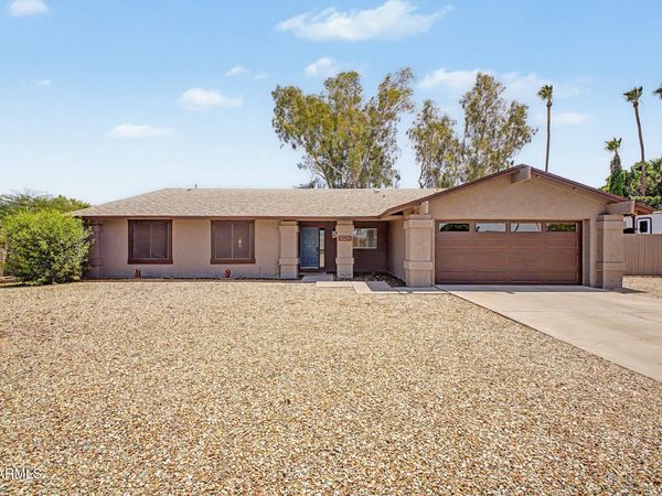 11025 N 41ST Place, Phoenix, AZ 85028