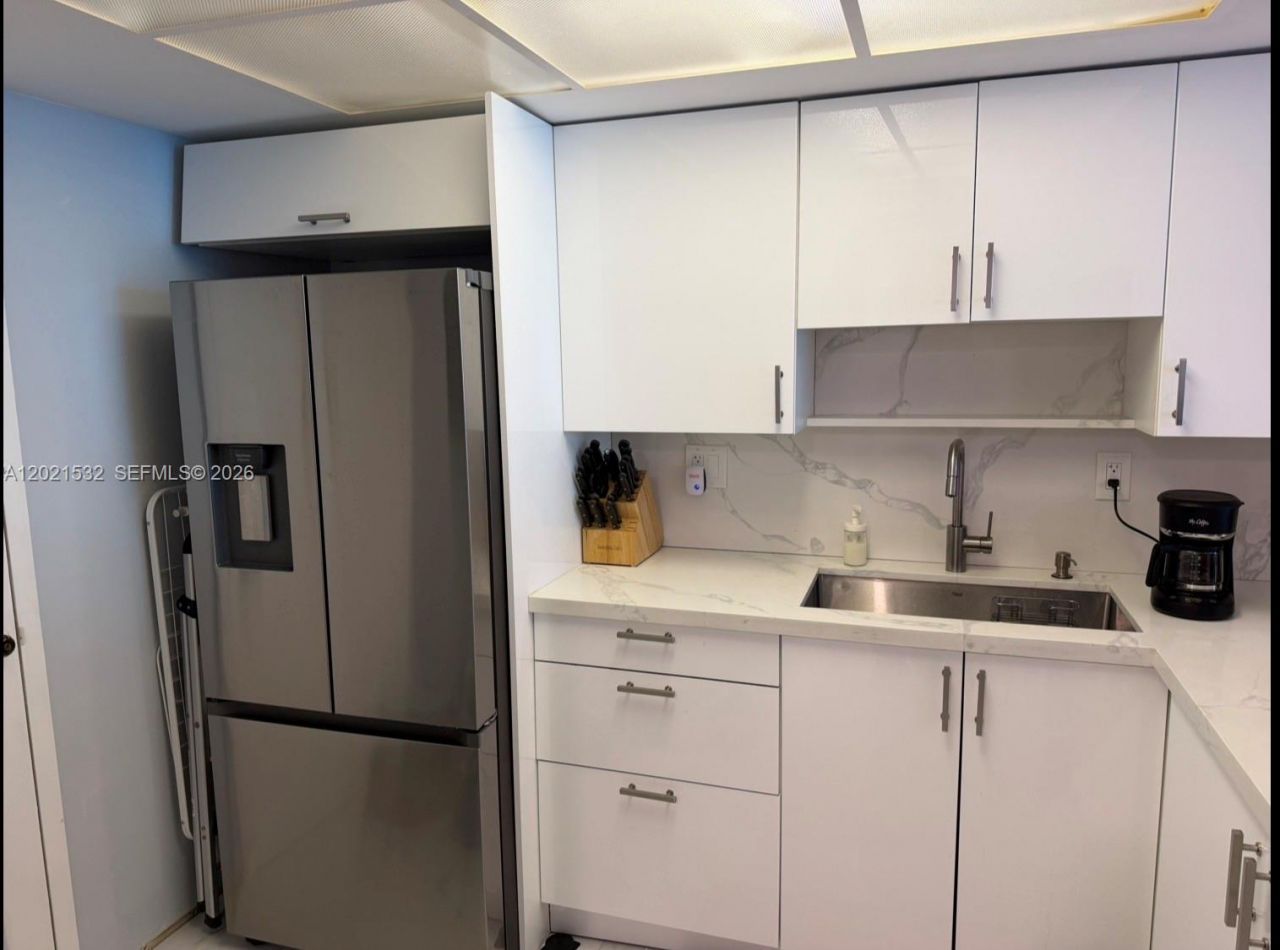 3140 S Ocean Dr , Unit 1003, Hallandale Beach, FL 33009 Photo