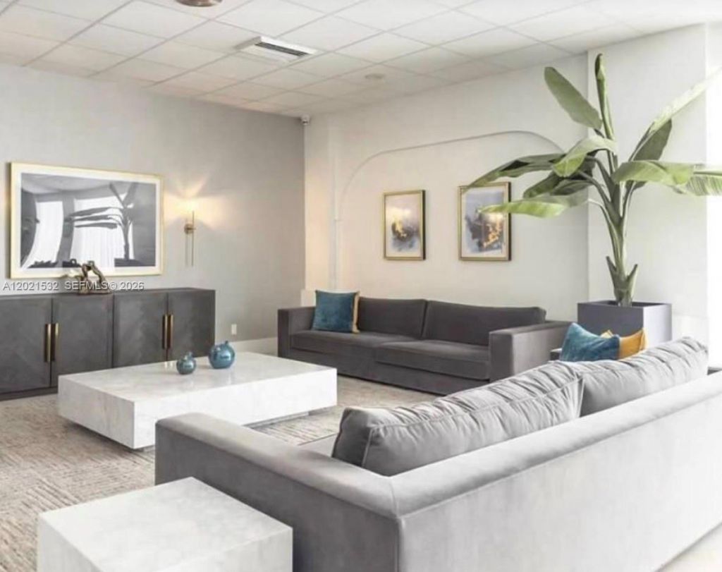 3140 S Ocean Dr , Unit 1003, Hallandale Beach, FL 33009 Photo