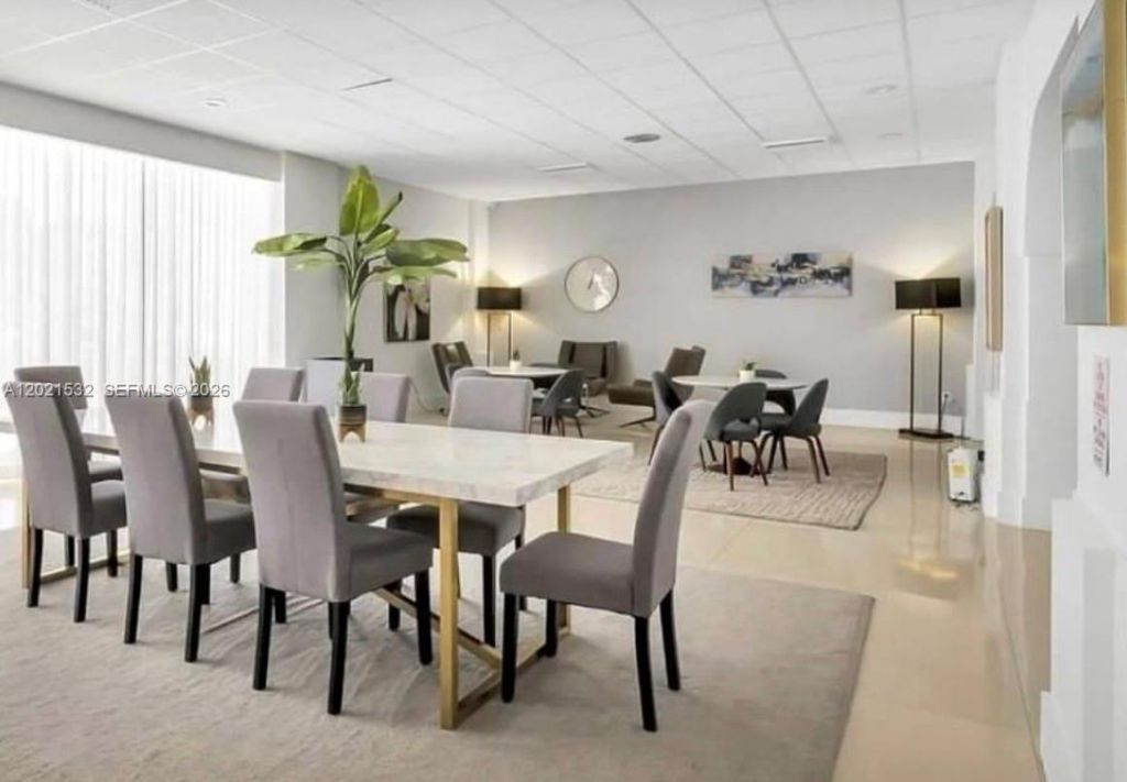 3140 S Ocean Dr , Unit 1003, Hallandale Beach, FL 33009 Photo