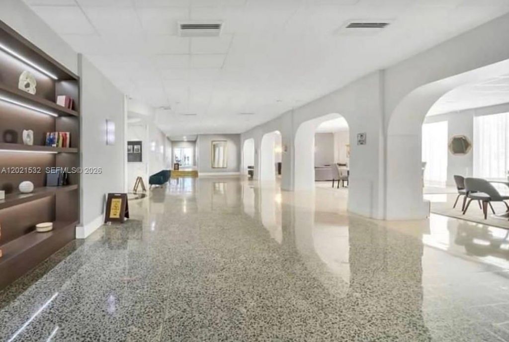 3140 S Ocean Dr , Unit 1003, Hallandale Beach, FL 33009 Photo