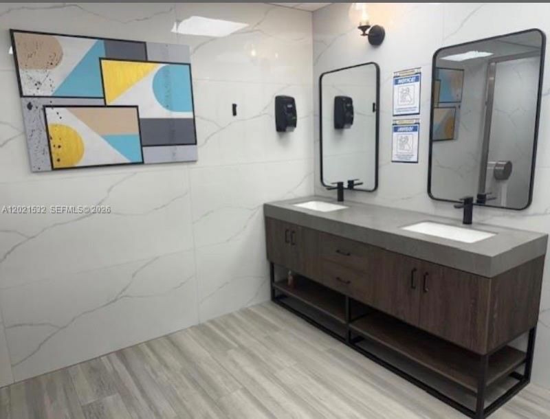 3140 S Ocean Dr , Unit 1003, Hallandale Beach, FL 33009 Photo