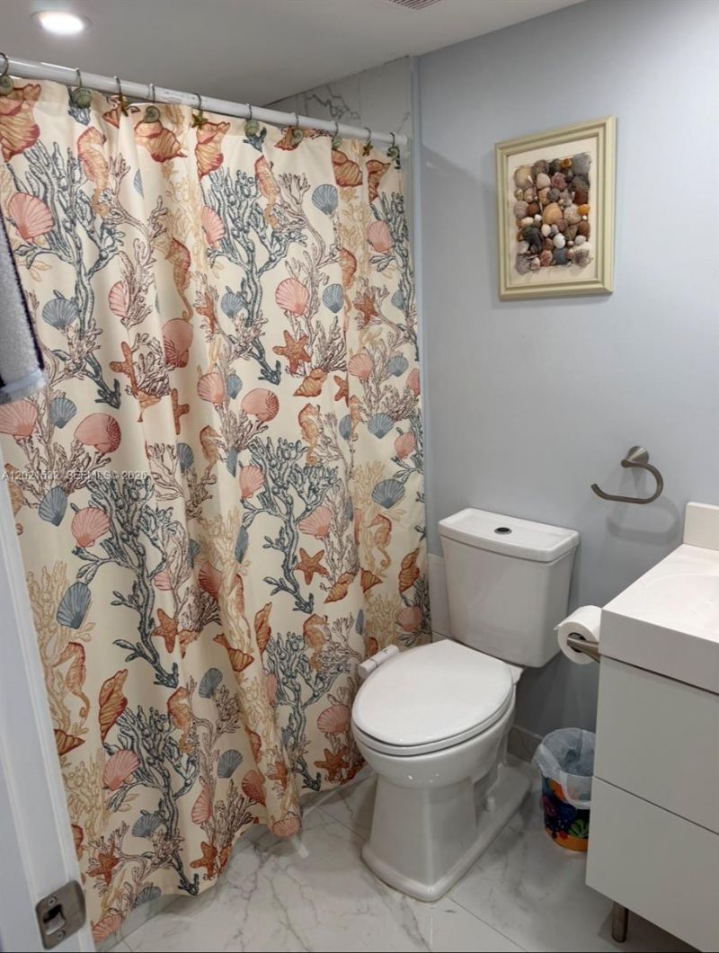 3140 S Ocean Dr , Unit 1003, Hallandale Beach, FL 33009 Photo