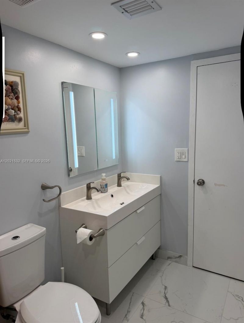 3140 S Ocean Dr , Unit 1003, Hallandale Beach, FL 33009 Photo