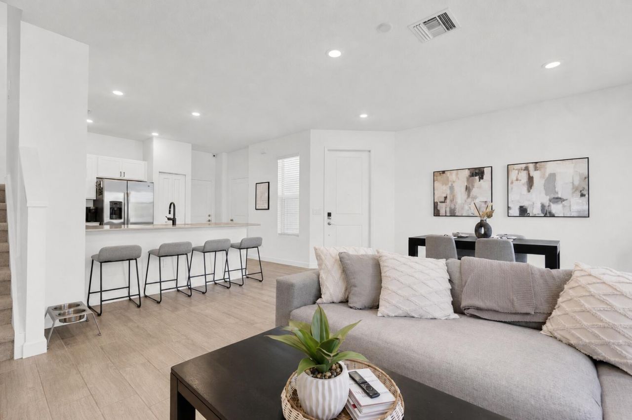 4246 Lagoon Shore Drive, Greenacres, FL 33467 Photo