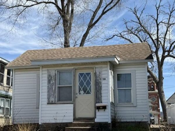 1106 Rose STREET, La Crosse, WI 54603