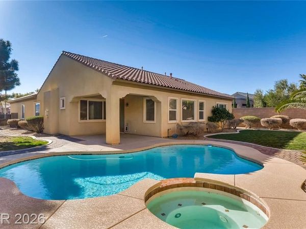 2458 Craigie Castle Street , Henderson, NV 89044