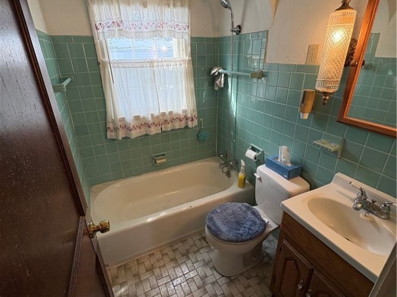 4217 Harrison Avenue NW, Canton, OH 44709 Photo 13