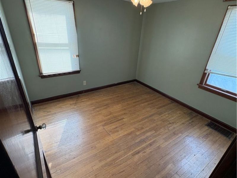 4217 Harrison Avenue NW, Canton, OH 44709 Photo 8