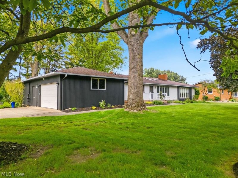 8365 Beatty Street NW, Massillon, OH 44646 Photo 2