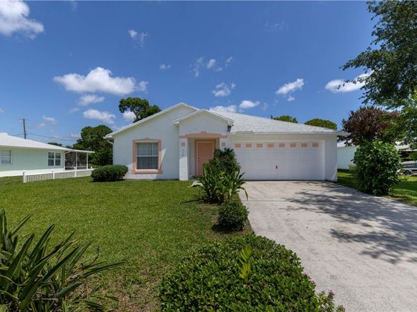114 Douglas Avenue, Sebastian, FL 32958