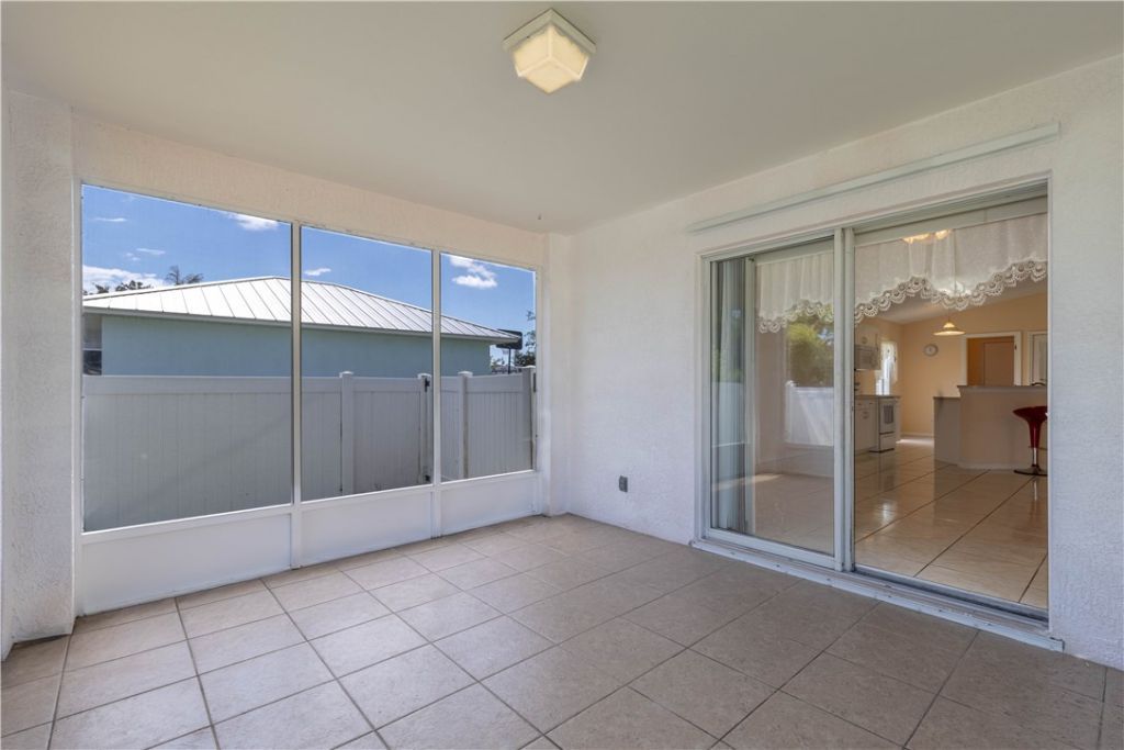 114 Douglas Avenue, Sebastian, FL 32958 Photo