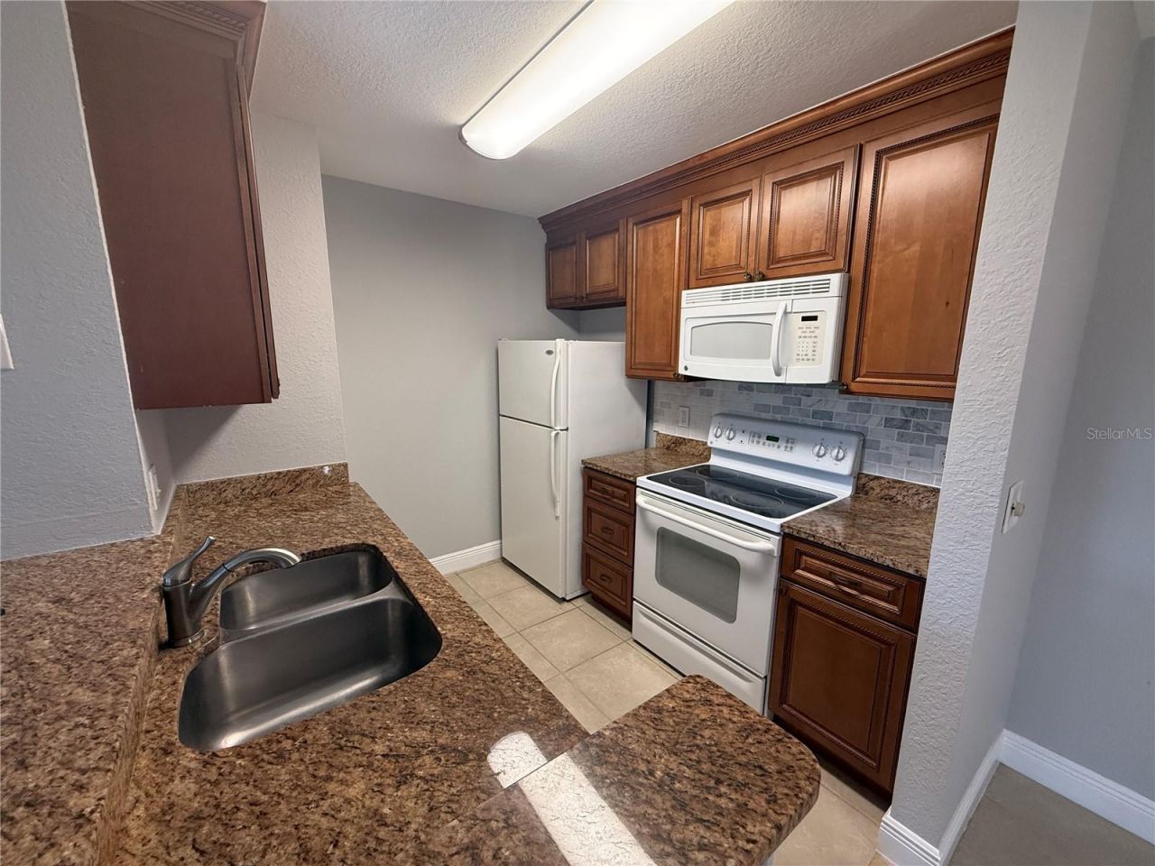 8932 Manor Loop , Unit 205, Lakewood Ranch, FL 34202 Photo