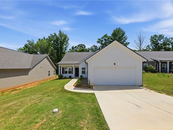 119 Culver Street , Jackson, GA 30233