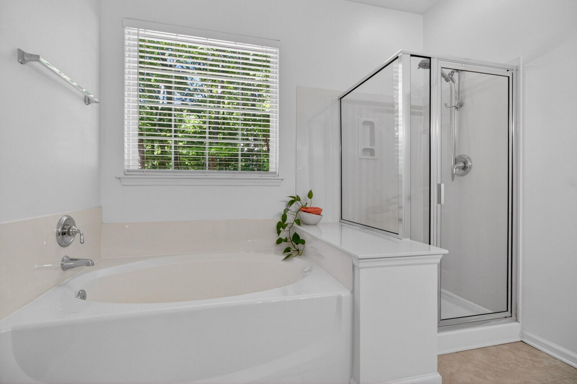 822 Paran Oaks Drive Photo 18