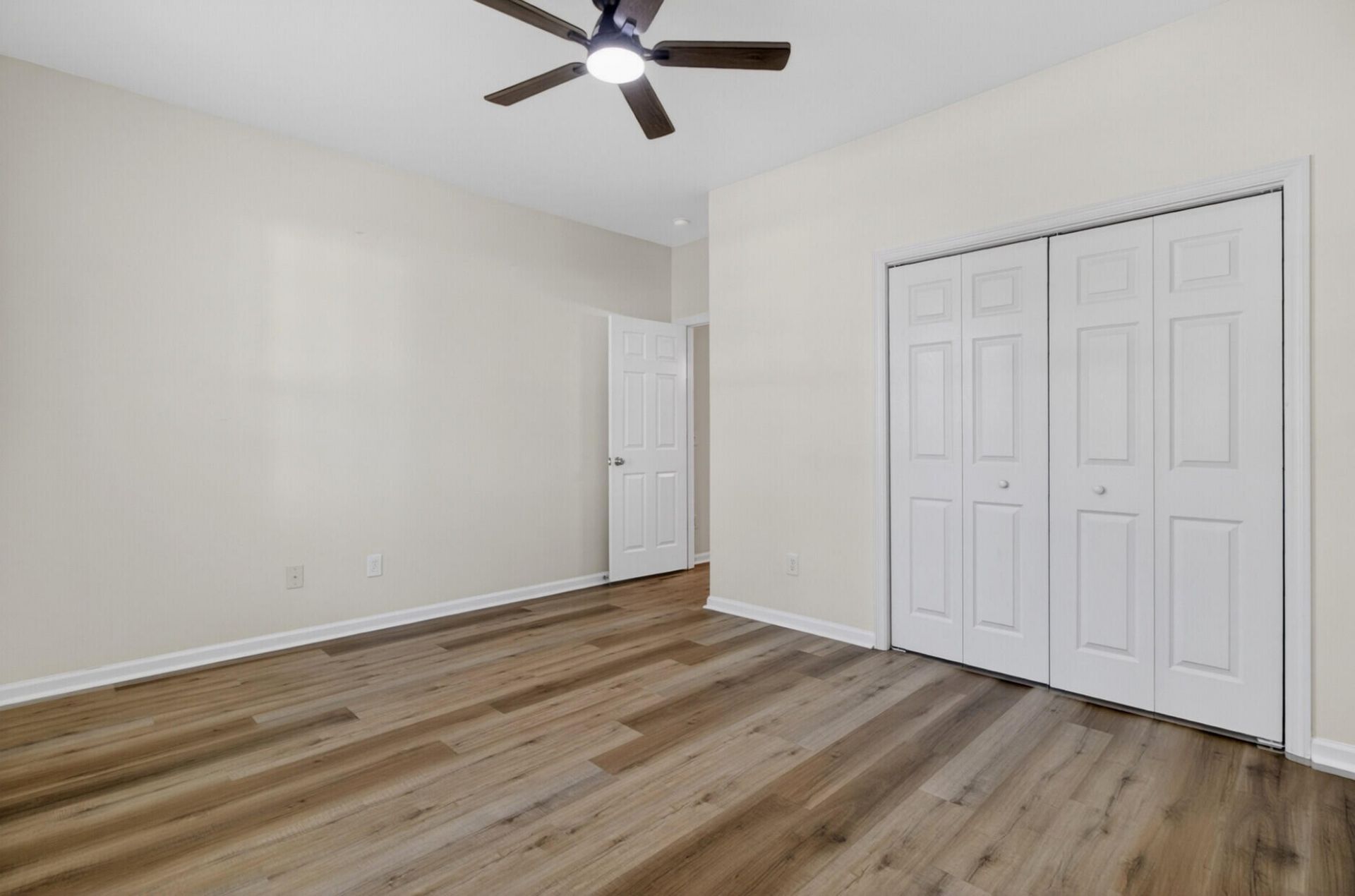 822 Paran Oaks Drive Photo 22