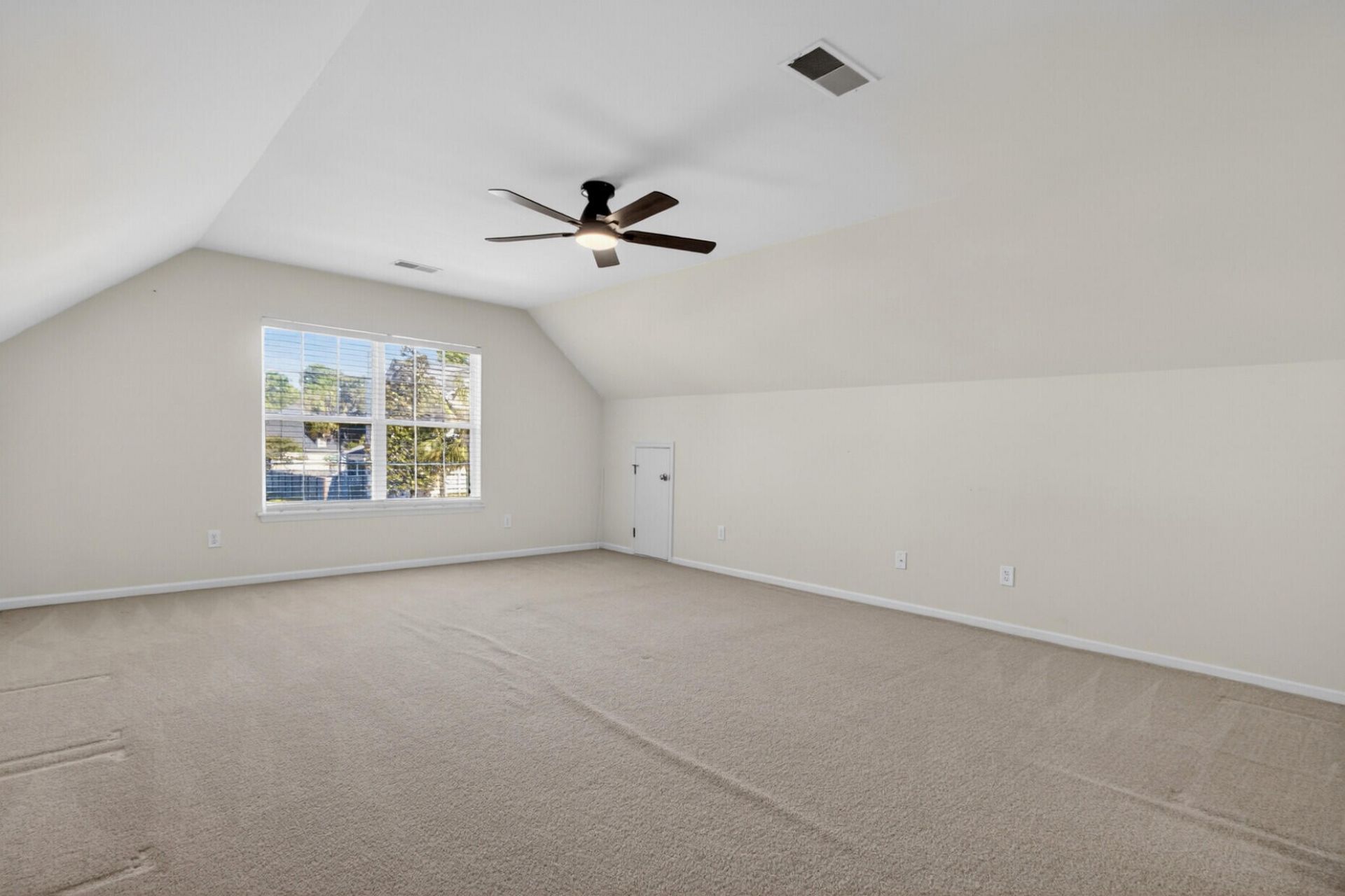 822 Paran Oaks Drive Photo 28