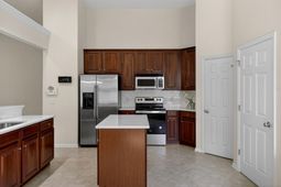 822 Paran Oaks Drive photo 4