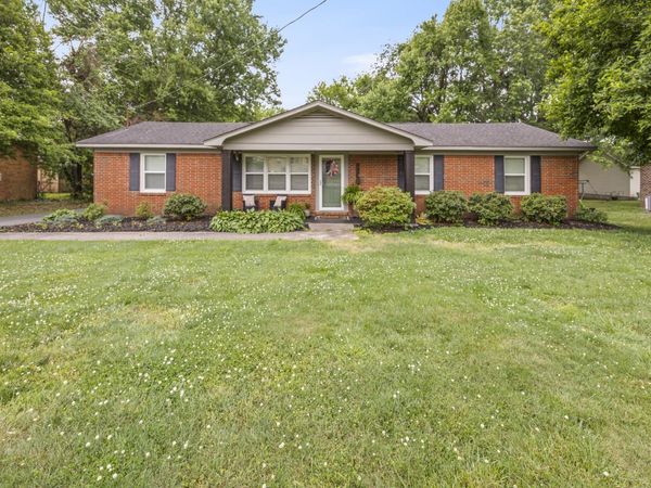 112 Bel Aire Dr, Winchester, TN 37398
