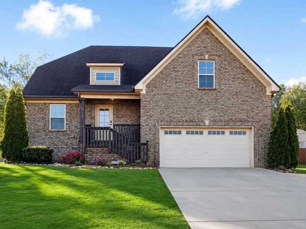 533 Johnstown Dr, Smyrna, TN 37167