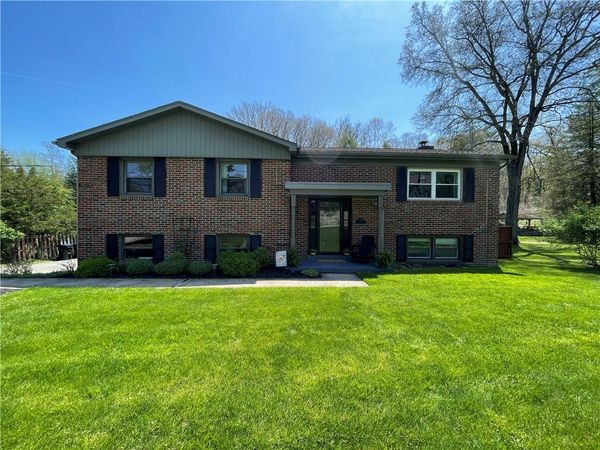 1830 Duncan Ave, Allison Park, PA 15101