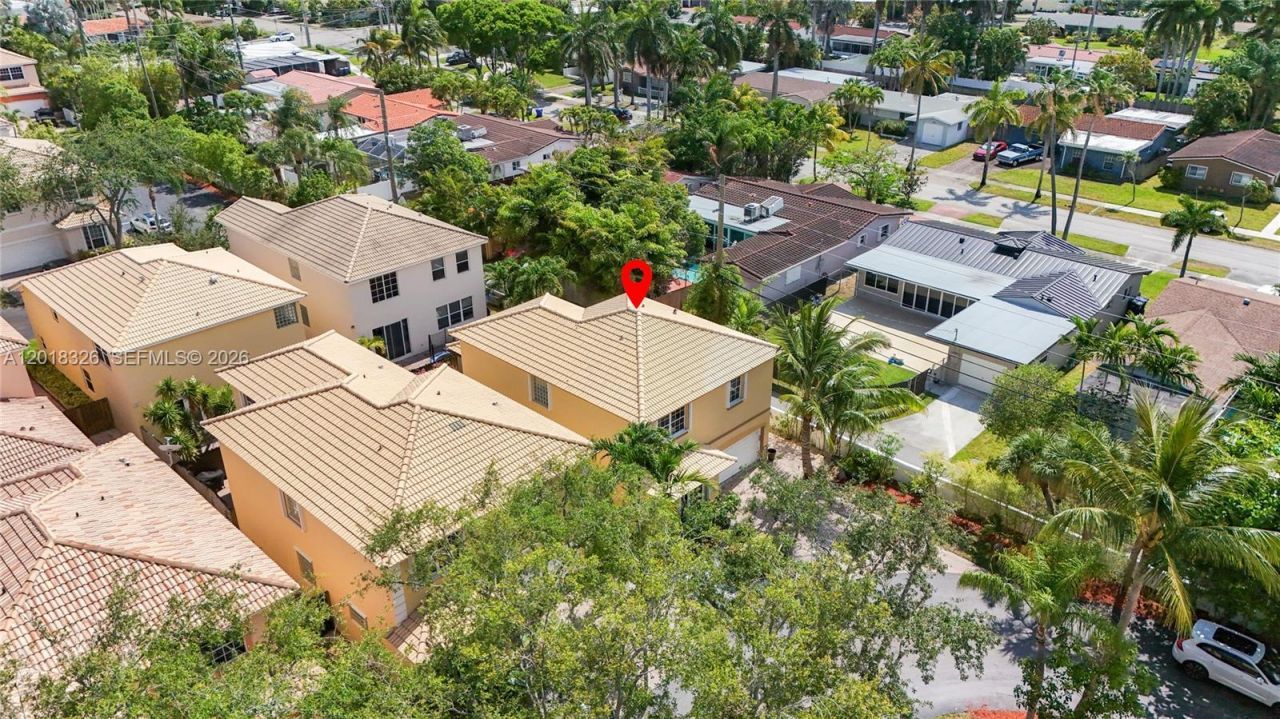 1282 Grant Ct , Hollywood, FL 33019 Photo