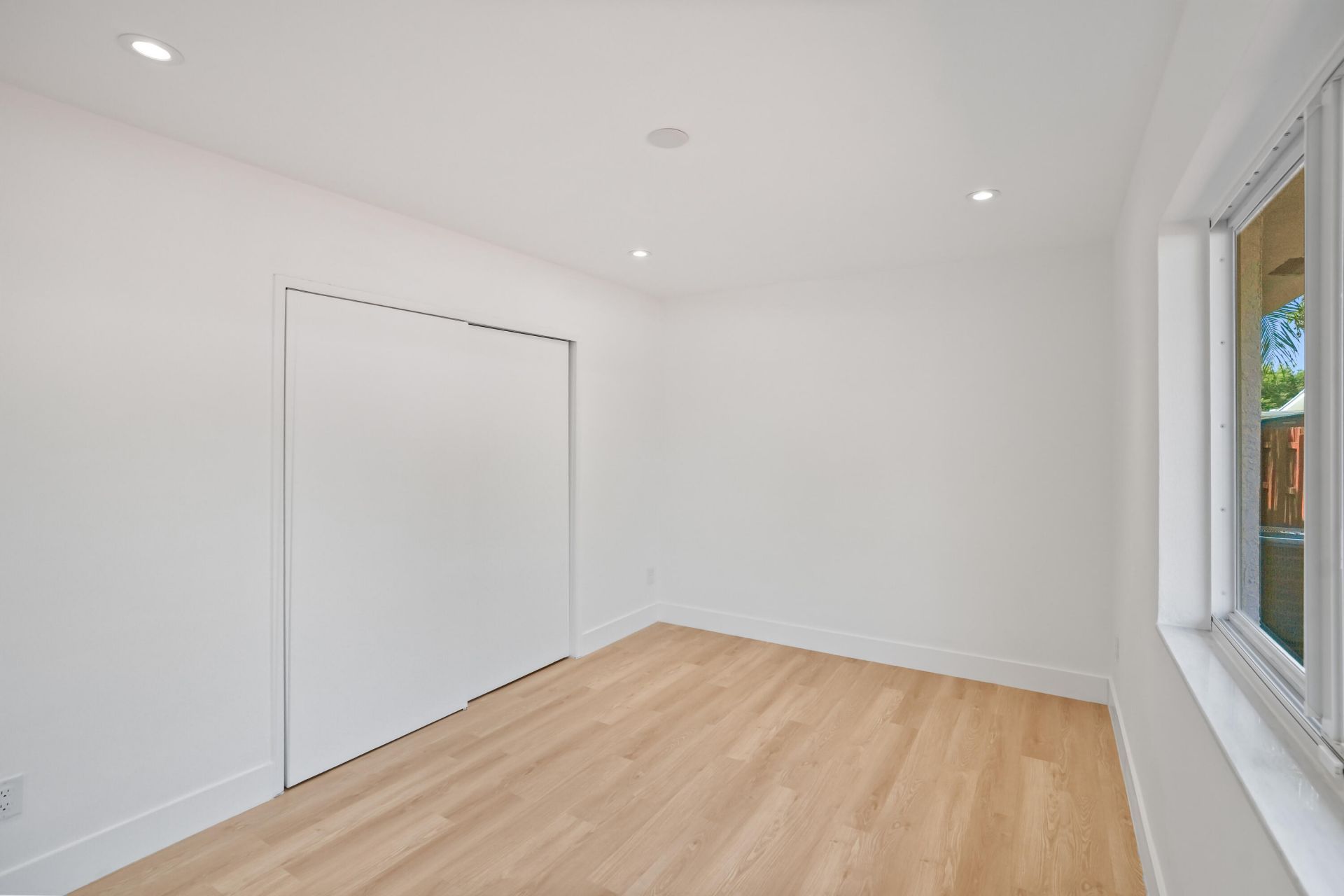 1404 NE 2nd Street, Pompano Beach, FL 33060 Photo