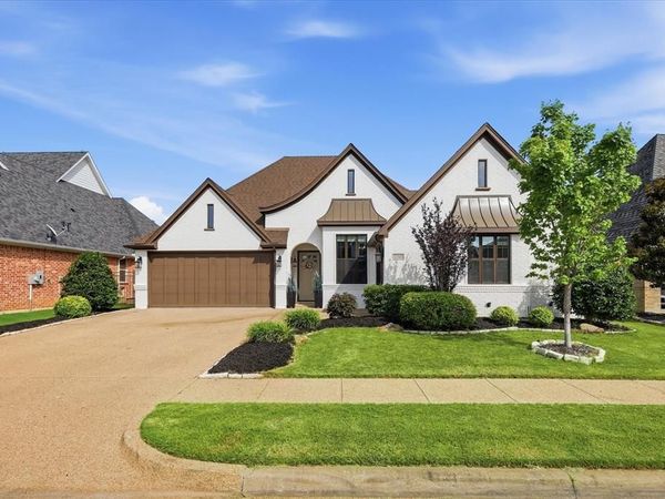 2705 River Path Court, Burleson, TX 76028