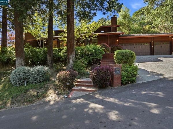 2561 Rolling Hills Ct, Alamo, CA 94507