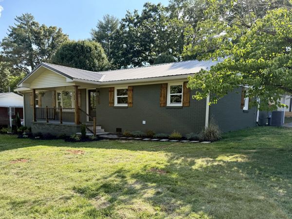 309 Moss Dr , McMinnville, TN 37110