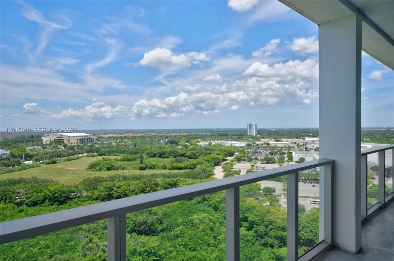 2000 Metropica Way, Unit 1902, Sunrise, FL 33323 Photo