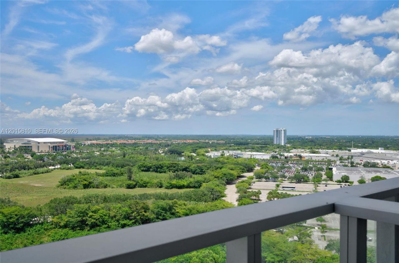 2000 Metropica Way, Unit 1902, Sunrise, FL 33323 Photo