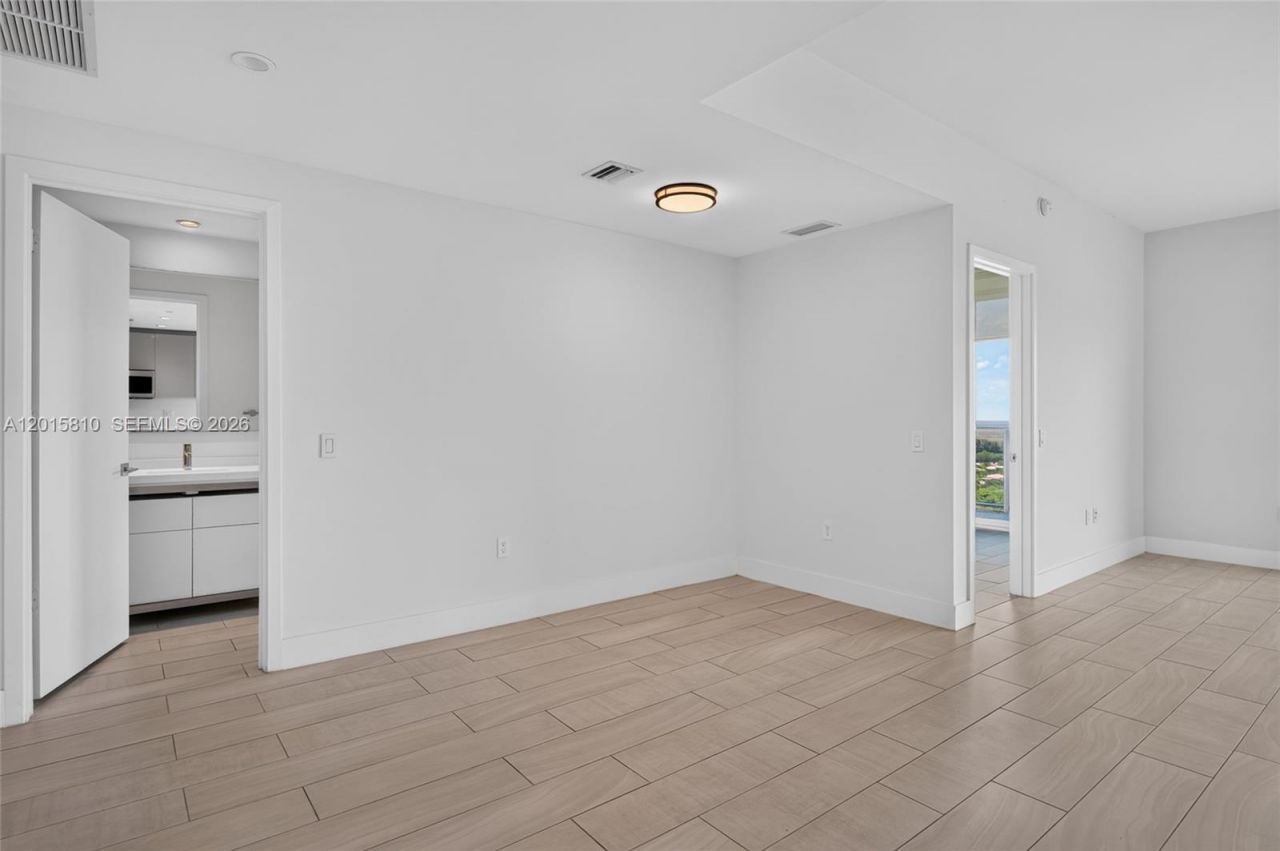 2000 Metropica Way, Unit 1902, Sunrise, FL 33323 Photo