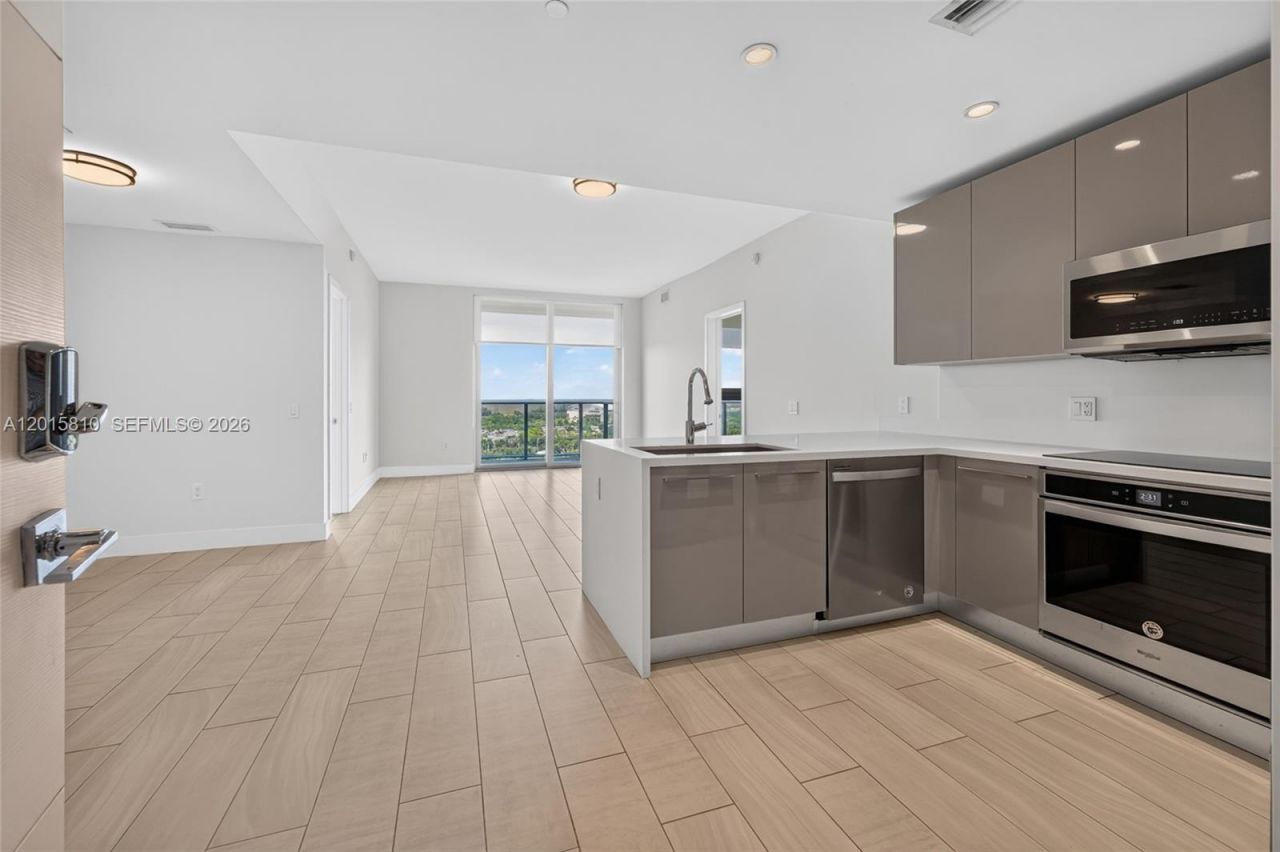 2000 Metropica Way, Unit 1902, Sunrise, FL 33323 Photo