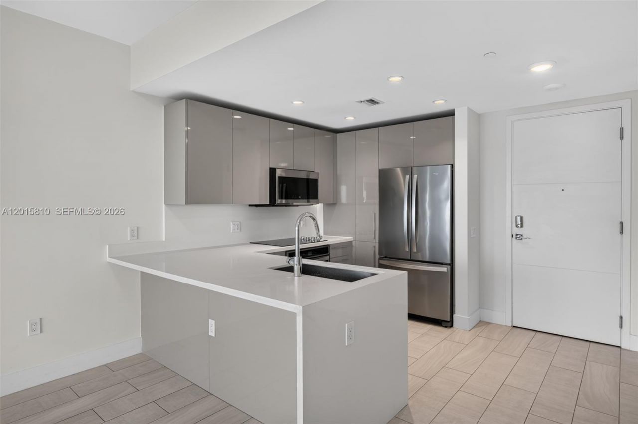2000 Metropica Way, Unit 1902, Sunrise, FL 33323 Photo