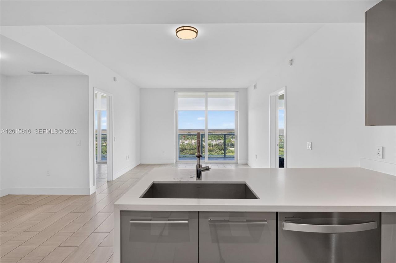 2000 Metropica Way, Unit 1902, Sunrise, FL 33323 Photo
