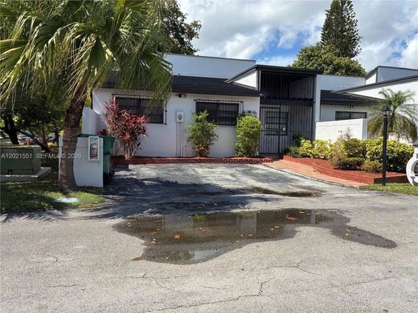 10881 SW 24th Ter , Unit 10881, Miami, FL 33165