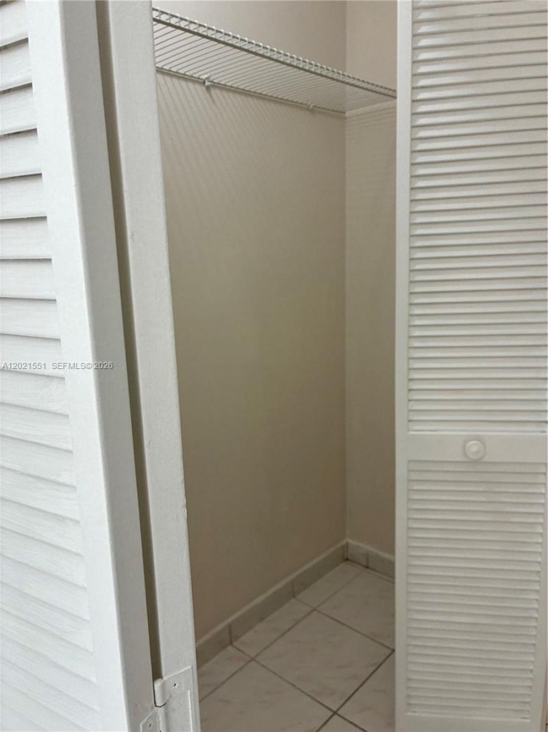 10881 SW 24th Ter, Unit 10881, Miami, FL 33165 Photo