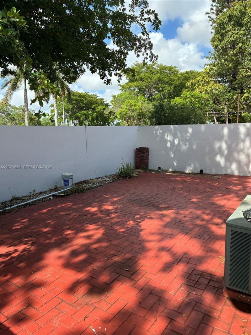 10881 SW 24th Ter, Unit 10881, Miami, FL 33165 Photo
